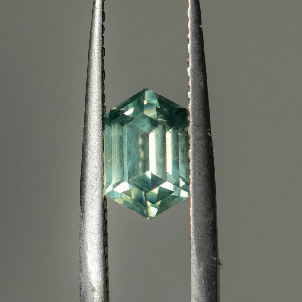 1.75CT ELONGATED HEXAGON NIGERIAN SAPPHIRE, UNTREATED, MINTY LIGHT GREEN, 8.27X5.33X4.15MM